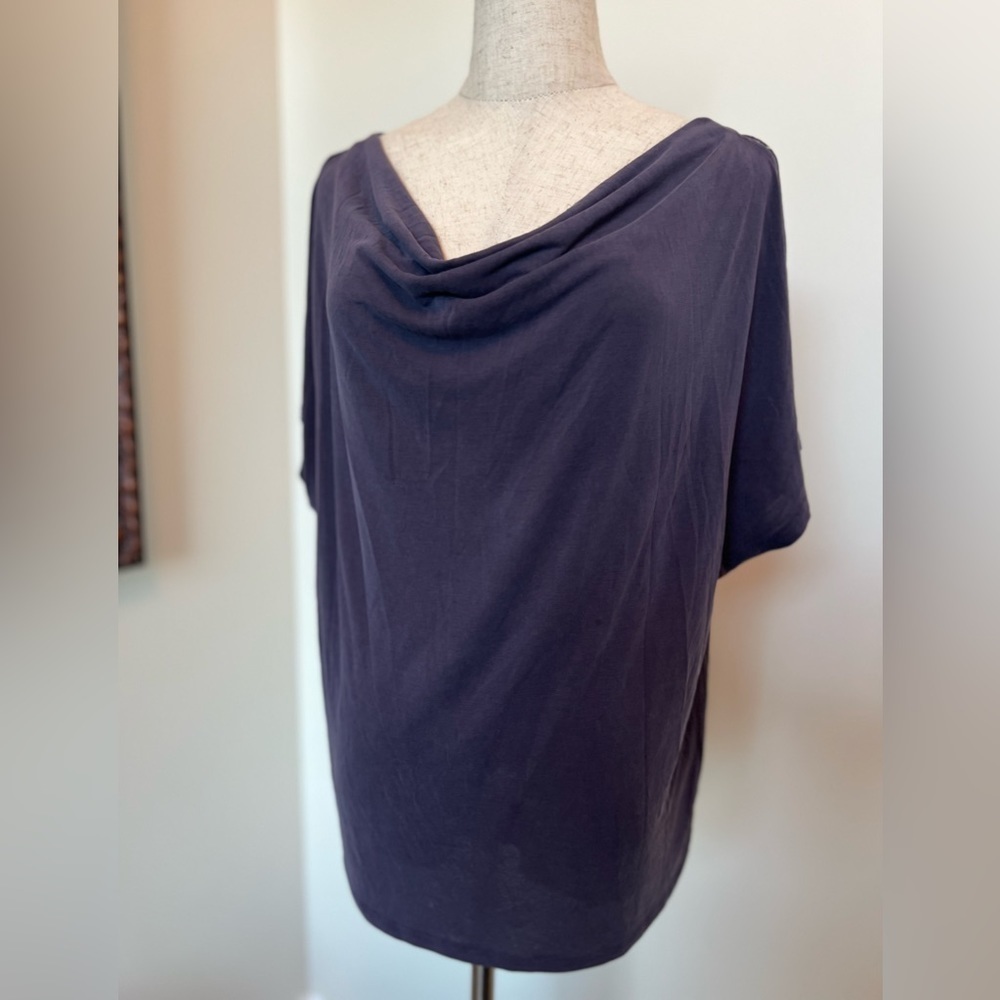 Anthropologie Blouse Top Shirt Split Accent On Shoulders Woman’s Size M